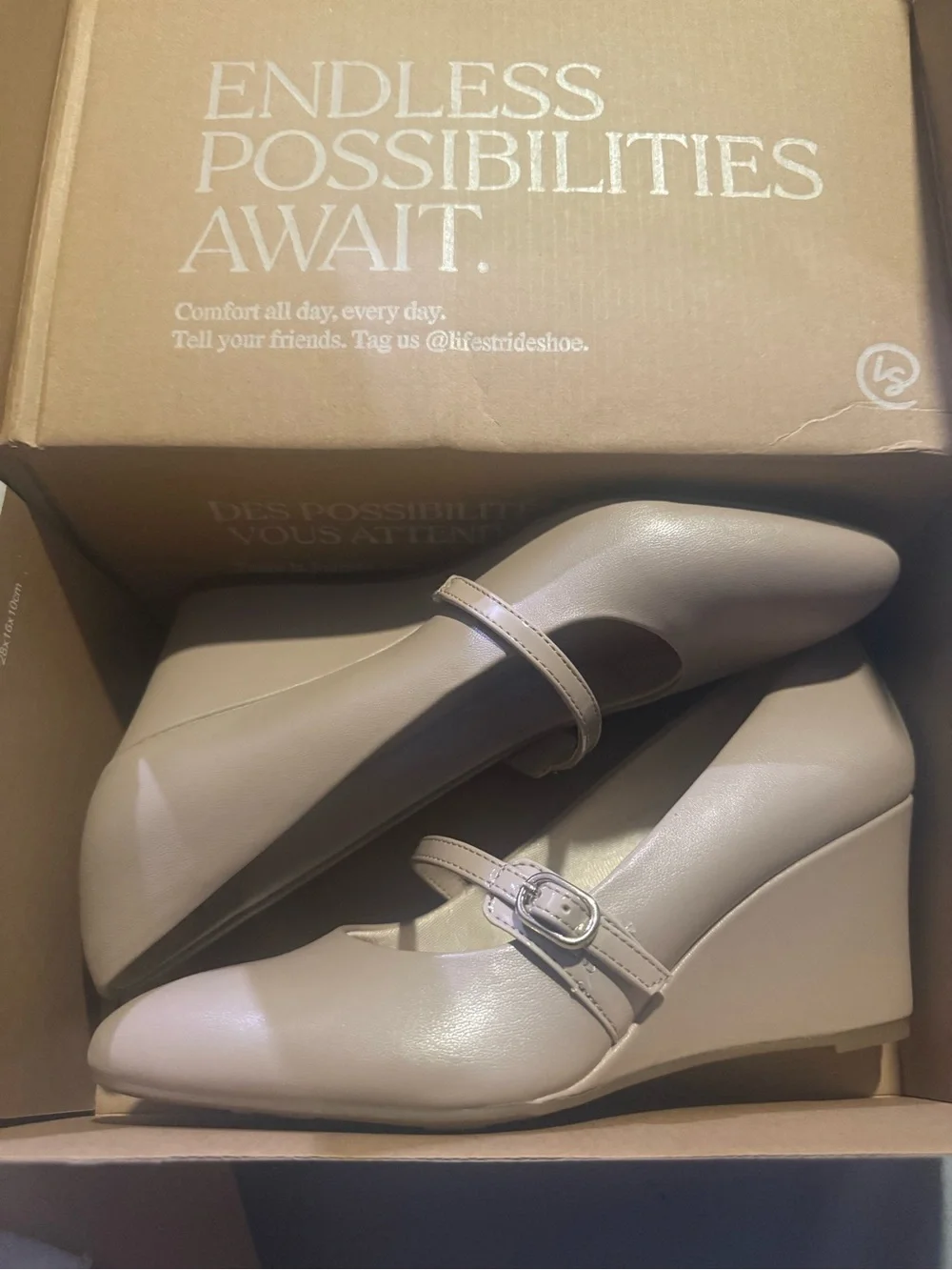 New LifeStride Women's Gio Mary Jane 2 Wedge Pumps